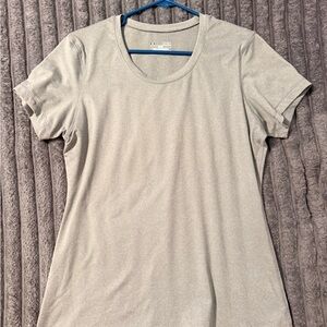 Under Armour Women's Beige Short Sleeve Tee